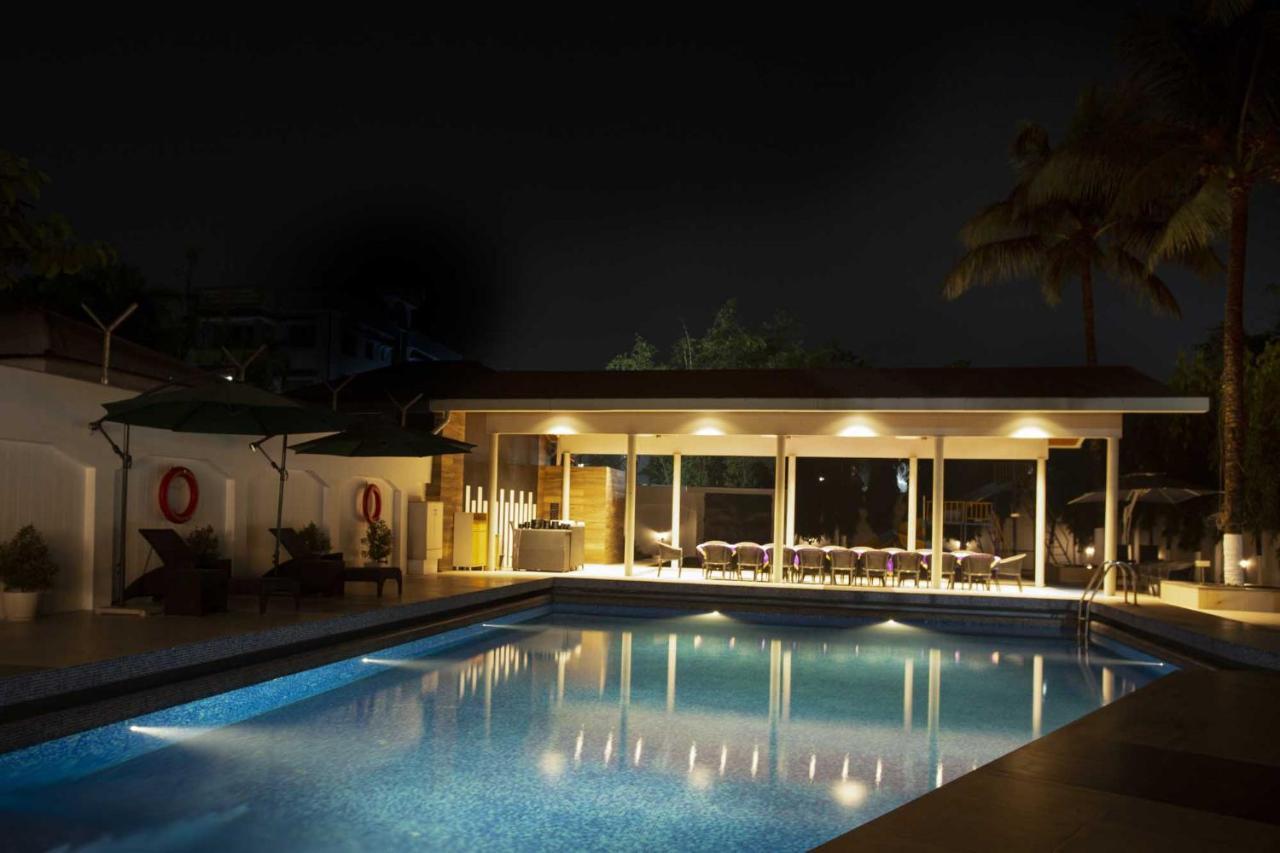 The Cindrella Hotel Siliguri Exterior photo